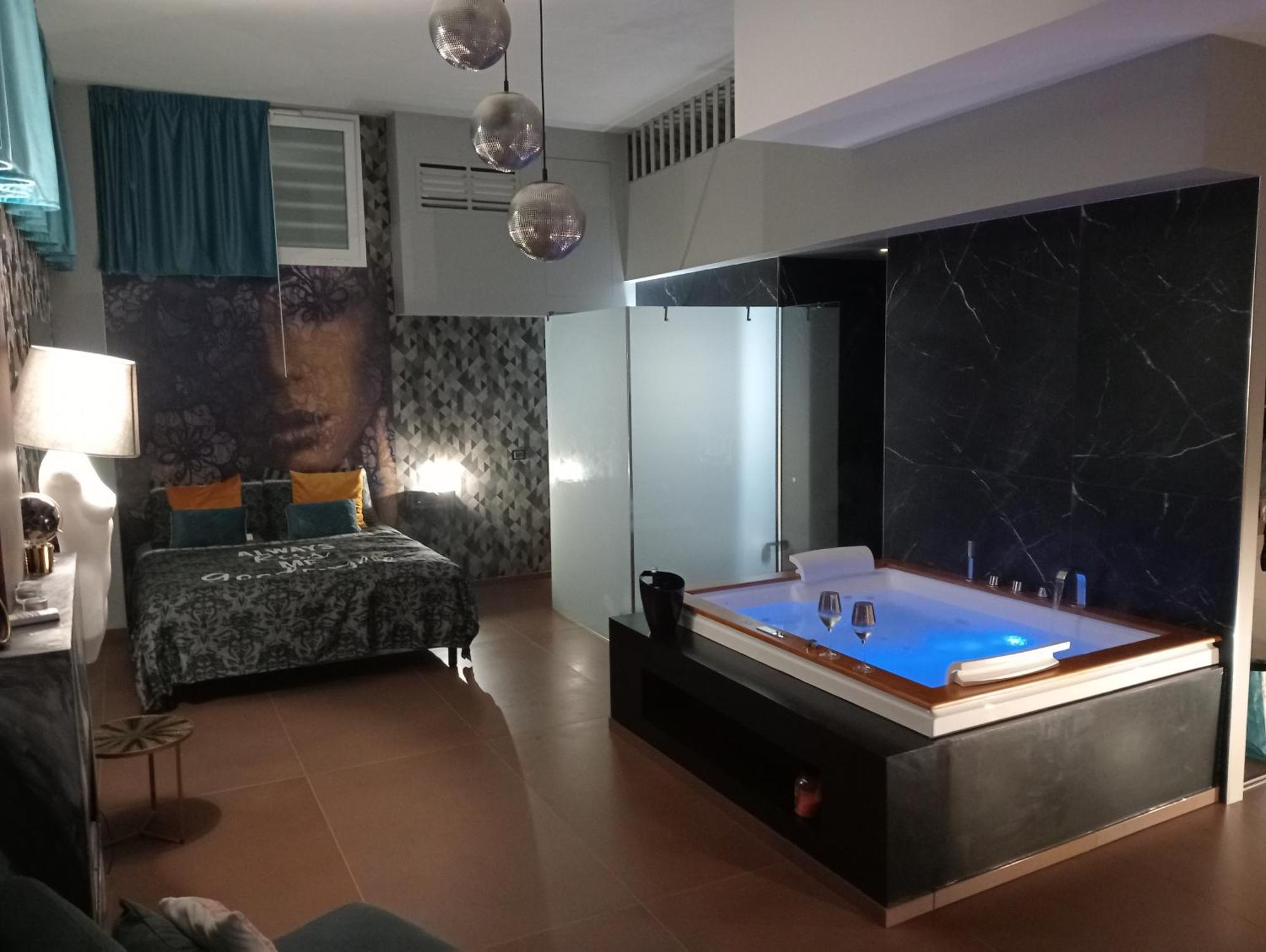 Suite Luxurya Bari Pokoj fotografie